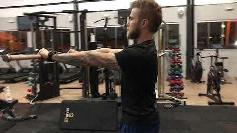 Mobilidade Escapular (Adução-Abdução) com bastão