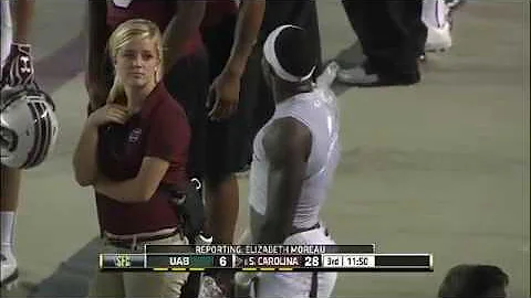Coach worker staring at Bruce Ellington