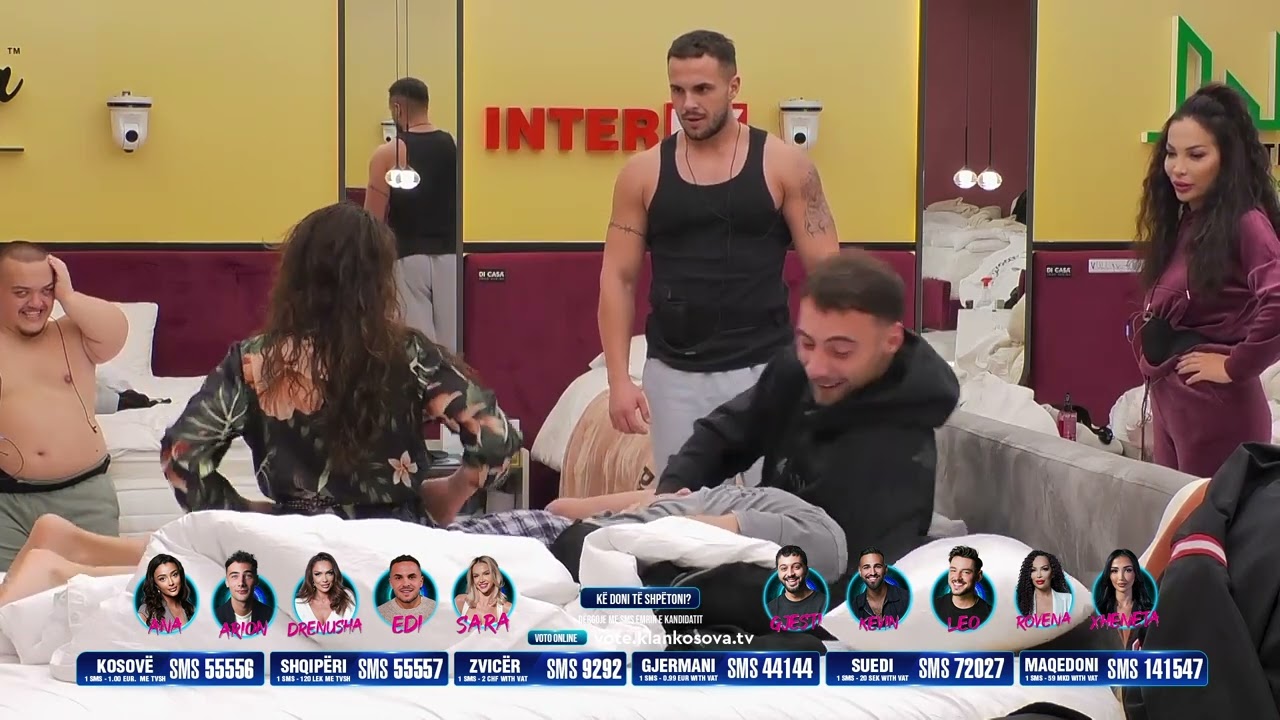 "Lufta me jastëk nga Comodita", Driloni e ngacmon Edin