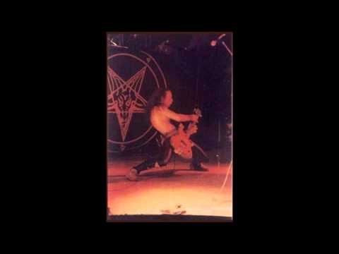 VENOM "Sons of Satan" live 1982 before the release of "Black Metal"!!!!!