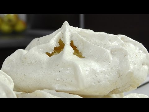 Видео рецепт Пирожные с орехами и кокосовой стружкой