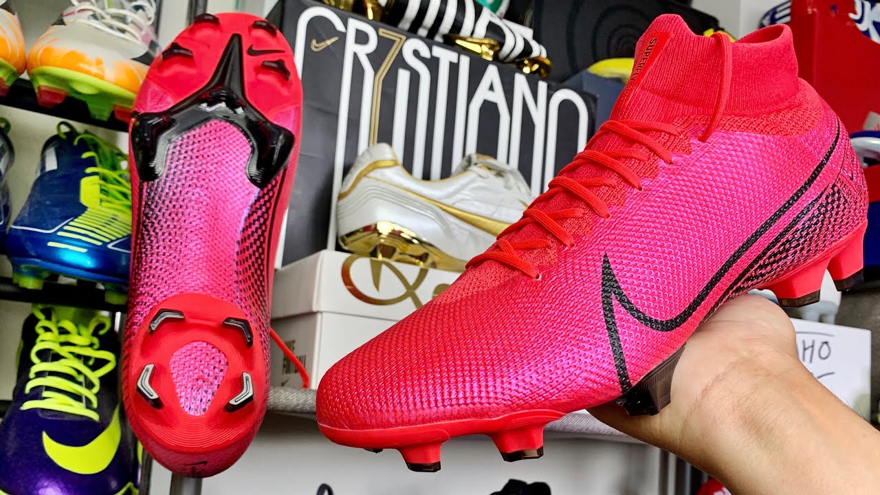 NIKE MERCURIAL VII PRO | & - YouTube