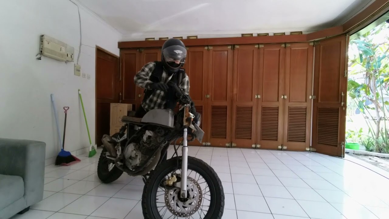 Cinematic With Moza Moin Pocket 3, Touring ke Bandung.