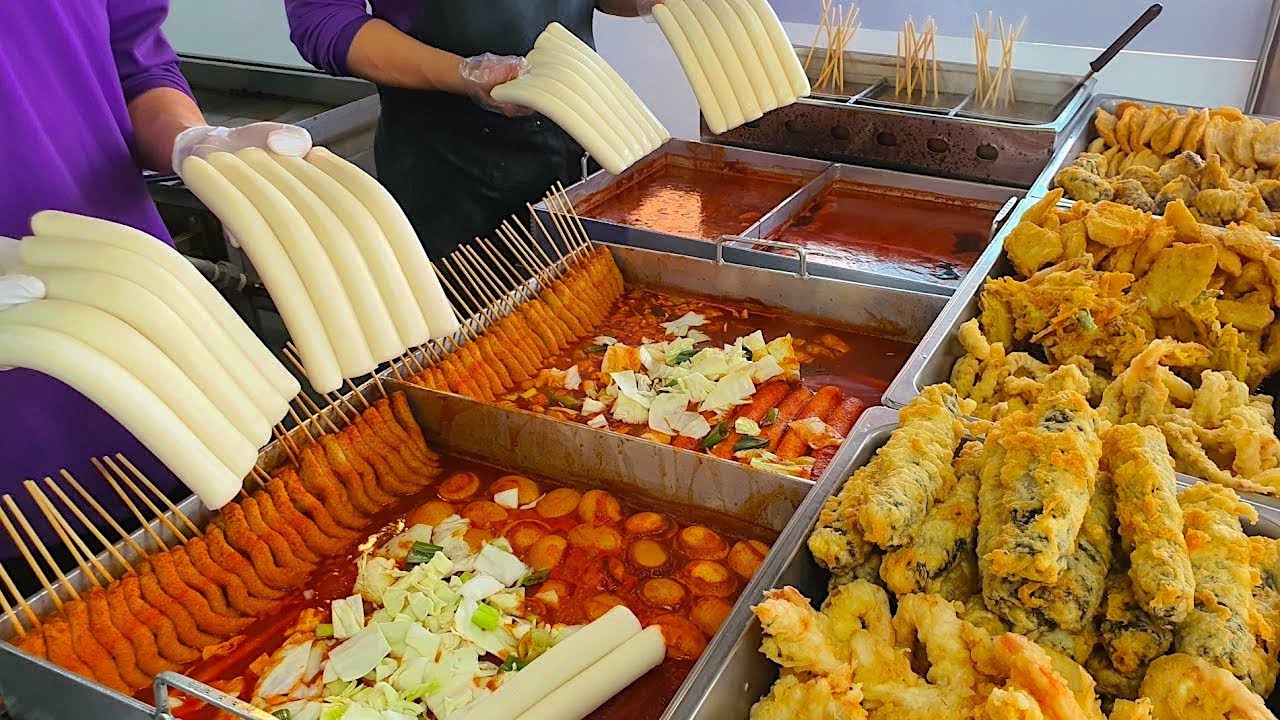 The Most Popular Korean Snack! Handmade Spicy Rice Cake, This is Called