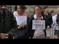 Manifestation des fideles de linstitut du christ roi  rennes