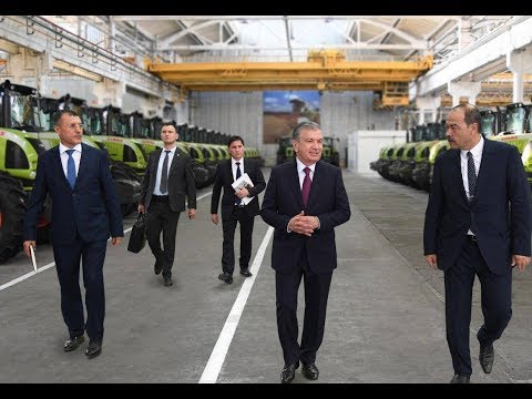 Президент Узбекистана посетил Ташкентский завод сельскохозяйственной техники