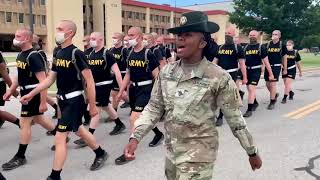 Here's Why This Amazing Female Drill Sergeant Won Call And Response Popularity Poll Resimi