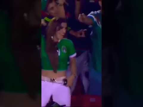 رقص مشجعة مكسيكية
