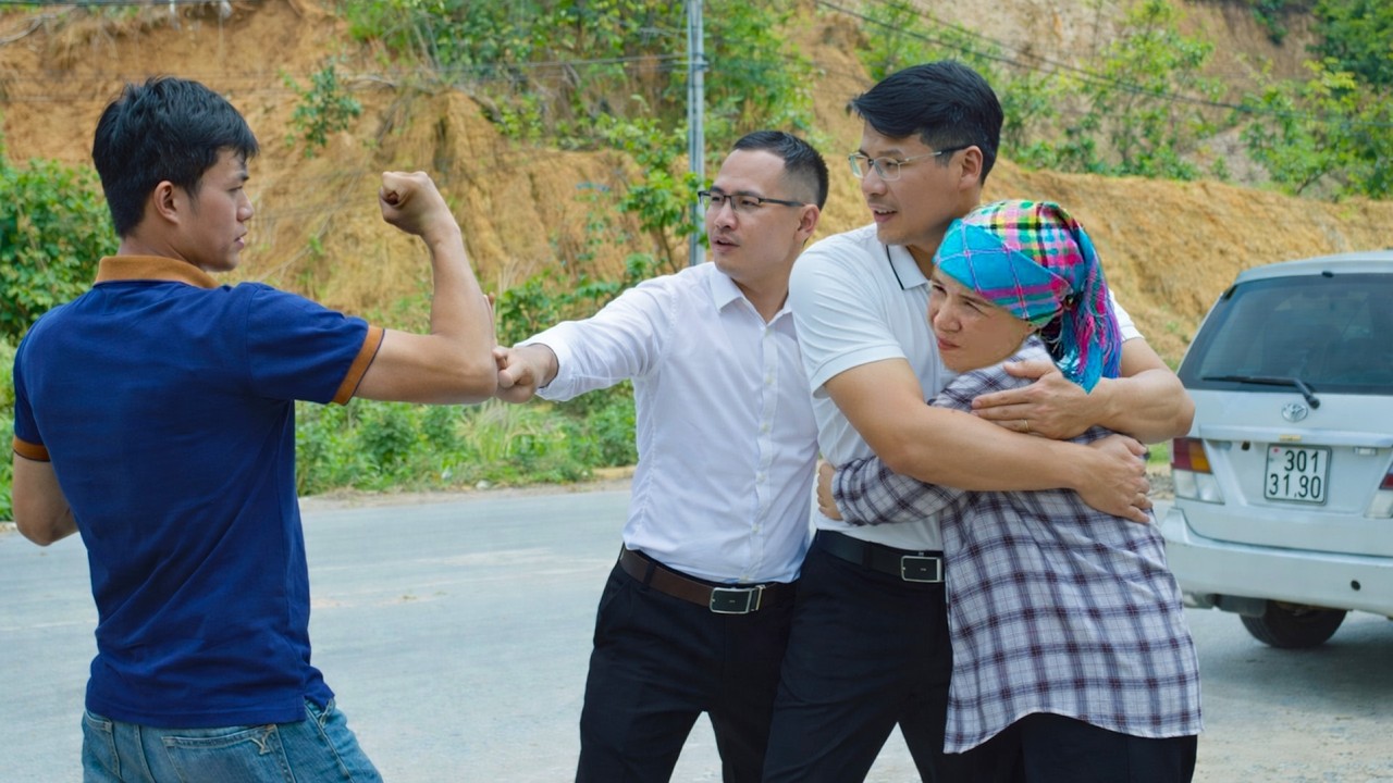 Diem Faces a Terrifying Threat – The CEO’s Heroic Protection Changes Everything