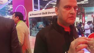 सोशल मीडिया एप्लीकेशन क्या ये सॉफ्टवेयर फ्री है?Jio Ka naya Application Online @YashMishraLive screenshot 1