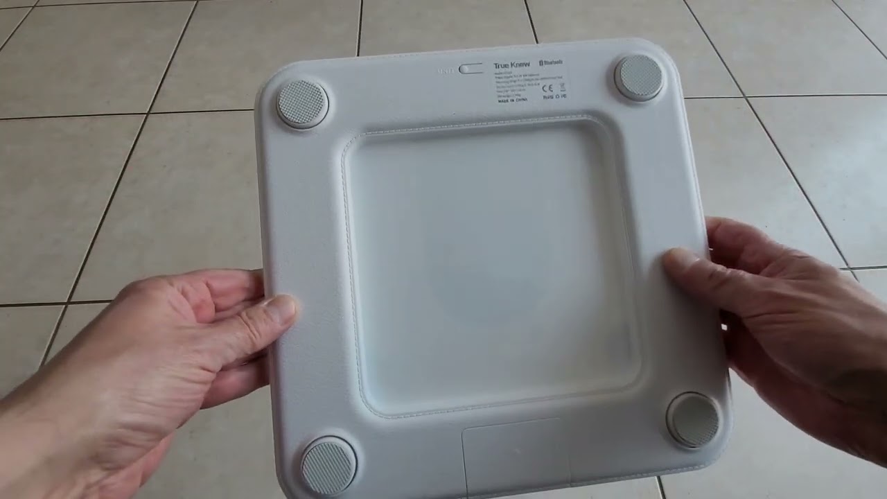 Balance Pèse Personne, True Know Balance Connectée Mesure de haute précision pour BMI, Que du bonheu