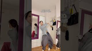 LNGSHOT ‚Moonwalkin‘ dance break #lngshot #moonwalkin #kpopdancecover #dancecover #jaypark #boygroup Mai Linhi