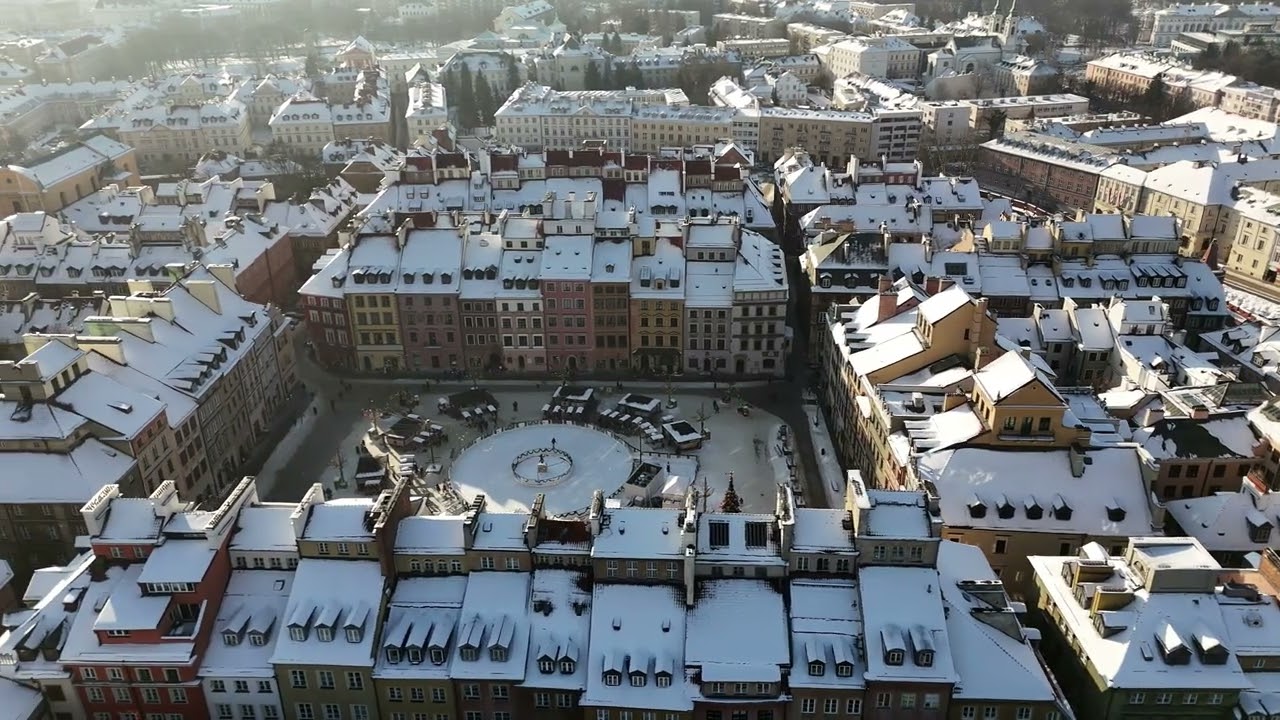 Warszawska starówka pod śniegiem