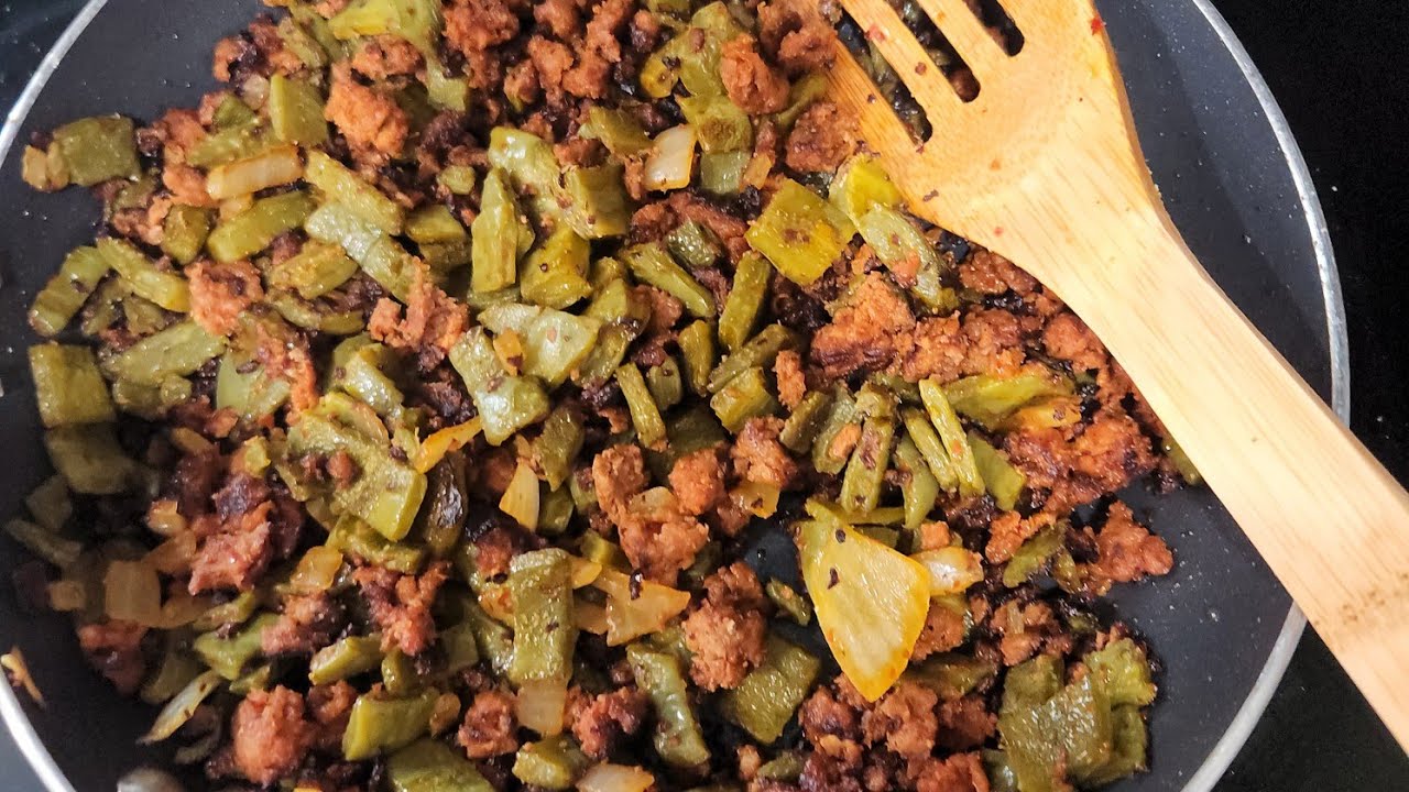 Nopales con Chorizo para unos Tacos 🌮 por si te animas hacerlo
