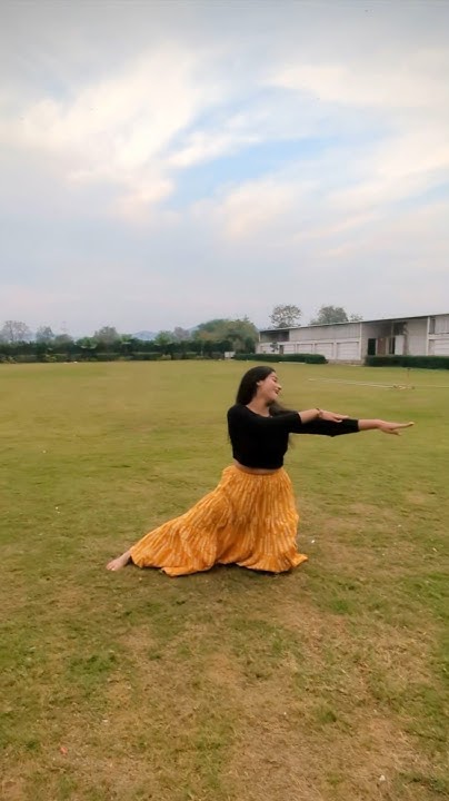 falak-tak-chal-semi-classical-dance-falaktakchal-semiclassicaldance