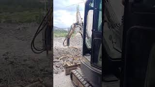 ქირავდება მინი ესკავატორი