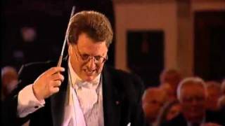 Sir Gilbert Levine Conducts Brahms Requiem, Op. 45, Mvt. 3