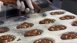 힘들고 지친 하루를 보낸 당신에게 바치는 조용히 마들렌만드는 영상. Making Madeleine.