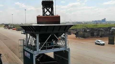 Arlona Engineering Bulk Discharge Hopper and Grab