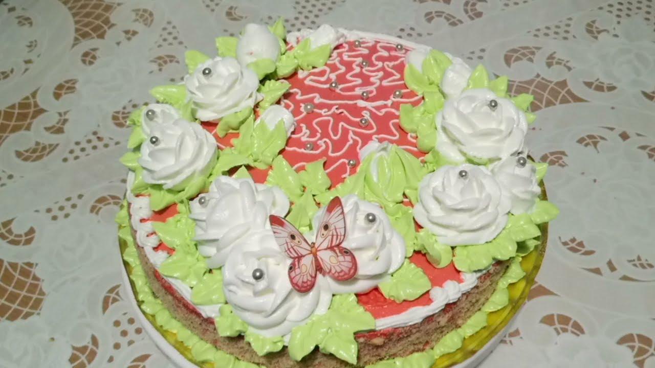 ТОРТ С БЕЛЫМИ РОЗАМИ