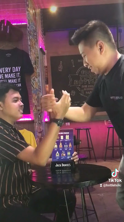 mau Tos yang gimana sih ?? 👹#bottleholic #sketsaholic #videolucu #temenlama #tos #tebet #jaksel