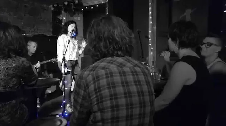 "Cucurucucu"  performed by  Eileen Keane