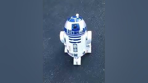 2002 Vintage Hasbro Voice Activated R2D2