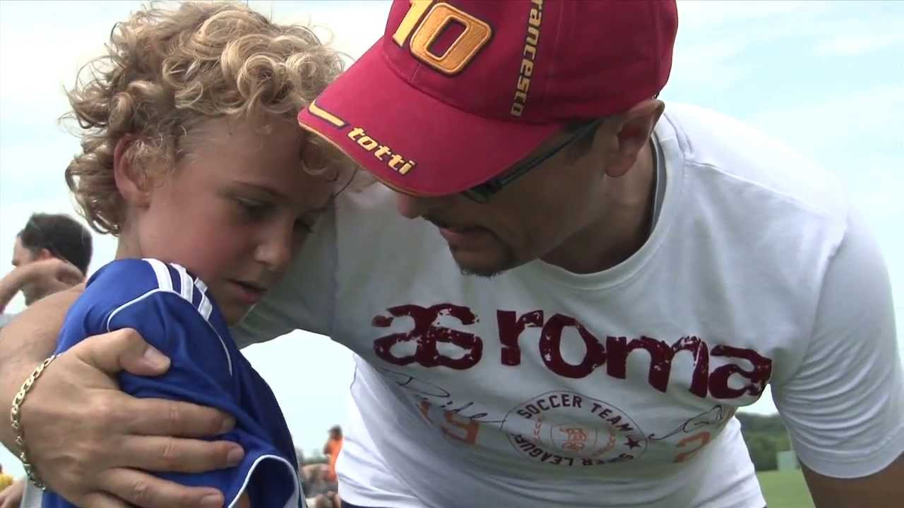 Team Roma - YouTube