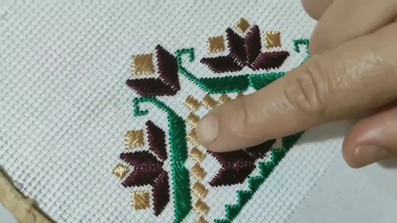 رشمة جديدة وحصريا على قناتي  عشاق طرز نرويجي او تونسي/ تحت طالبكم 👍 رسمة جلابة او فقطان جزاء اول