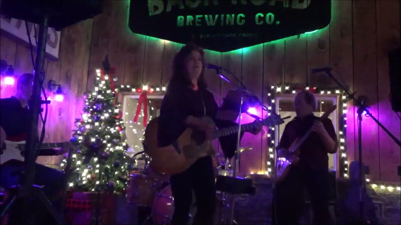 LaurieAnne & Midnight SLim - Back Road Brewing - Jan. 2026