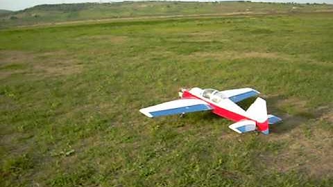 GF40i and Yak54 78in ScratchBuild video.AVI