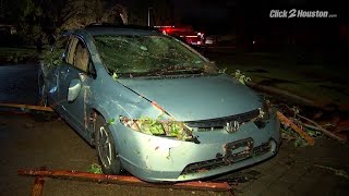 Tornado rips through northern Dallas