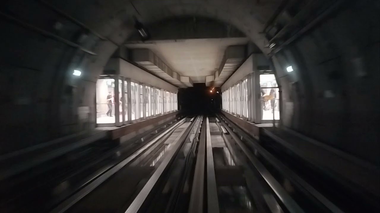 Métro de Rennes Ligne A Siemens VAL 208 AG AB 15 entre Kennedy et La Poterie