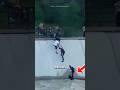 Aksi Penyelamatan Anjing Ini Dijadikan Monumen Yang Iconic🫡. #viralvideo #shorts #trending