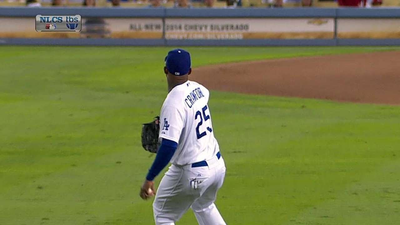 Crawford makes catch, doubles off Descalso