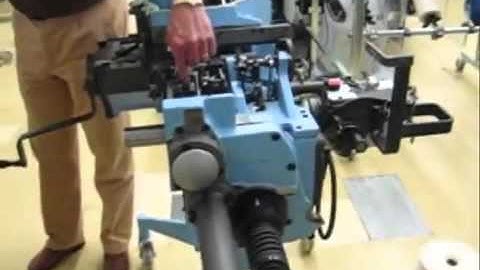 Projectile weaving machine   360p