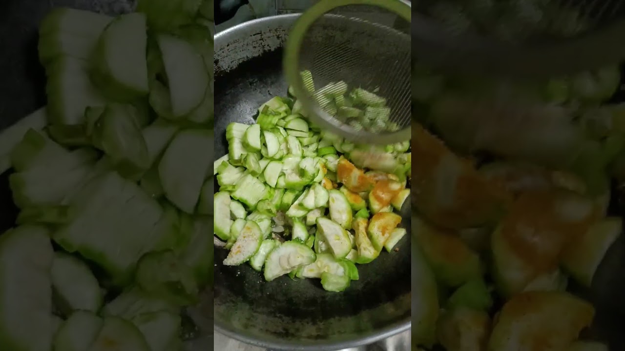 कम तेल मसाले में बनाएंjhigni तरोई की सब्जी 