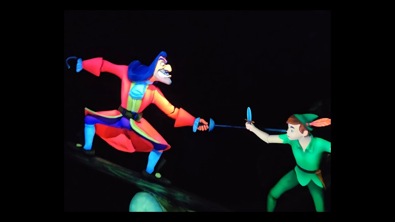 Peter Pan's Flight Full Ride | Disneyland Paris