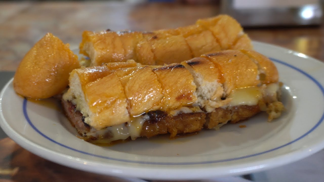 Gazela Cachorrinhos! Portuguese Hot Dogs in Porto, Portugal! - YouTube