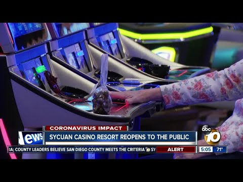 The Thrill of the Spin: Lucky Lightning Slot Machine at Oyo Casino!
