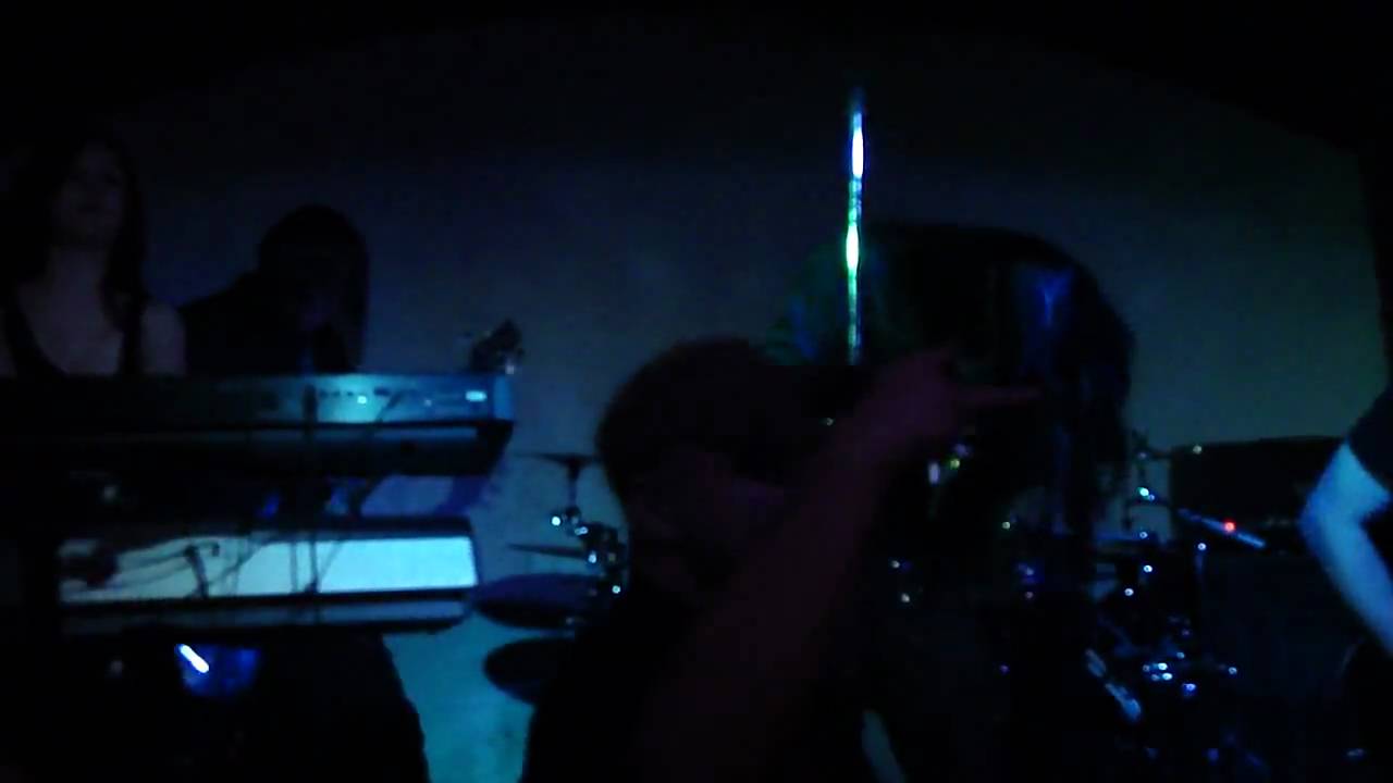 Greedy Invalid - Dancing Little Flames @ Brooklyn, Brno (3.4.2010)