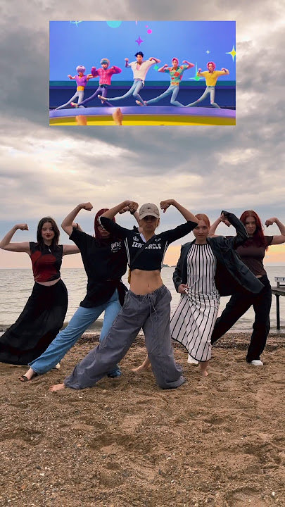 with @HipeVisioN๐ #sajaboys #ttk2025 #talktalkkorea2025 #beach #hunters #kpop #kpopidol