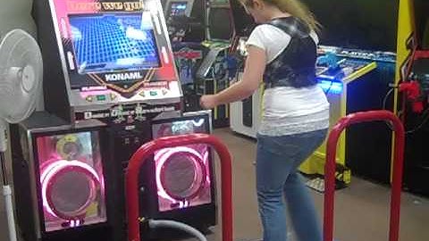 FAIL at Dance Dance Revolution
