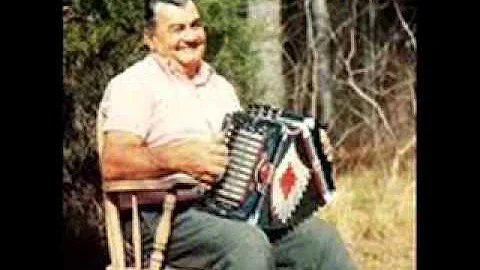 Cajun Great Nathan Abshire sings "Le Valse de Holl...