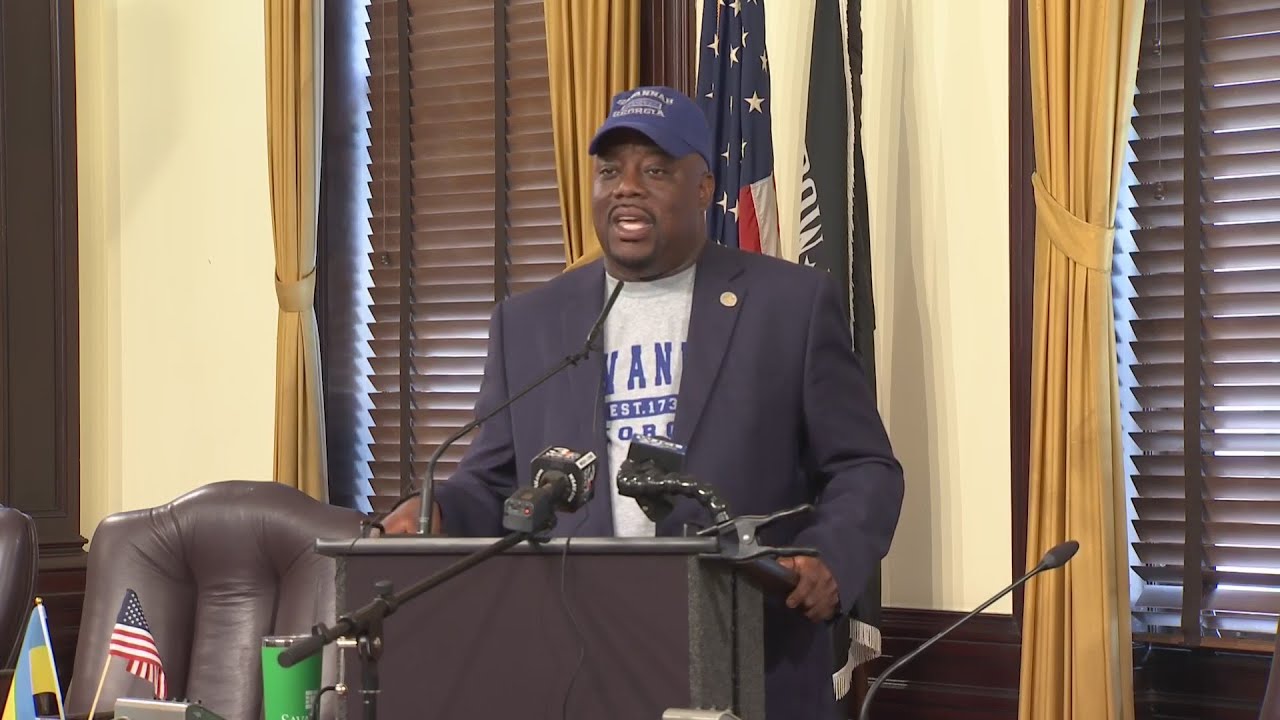 Mayor Van Johnson holds weekly presser | Sept. 12, 2022 - YouTube
