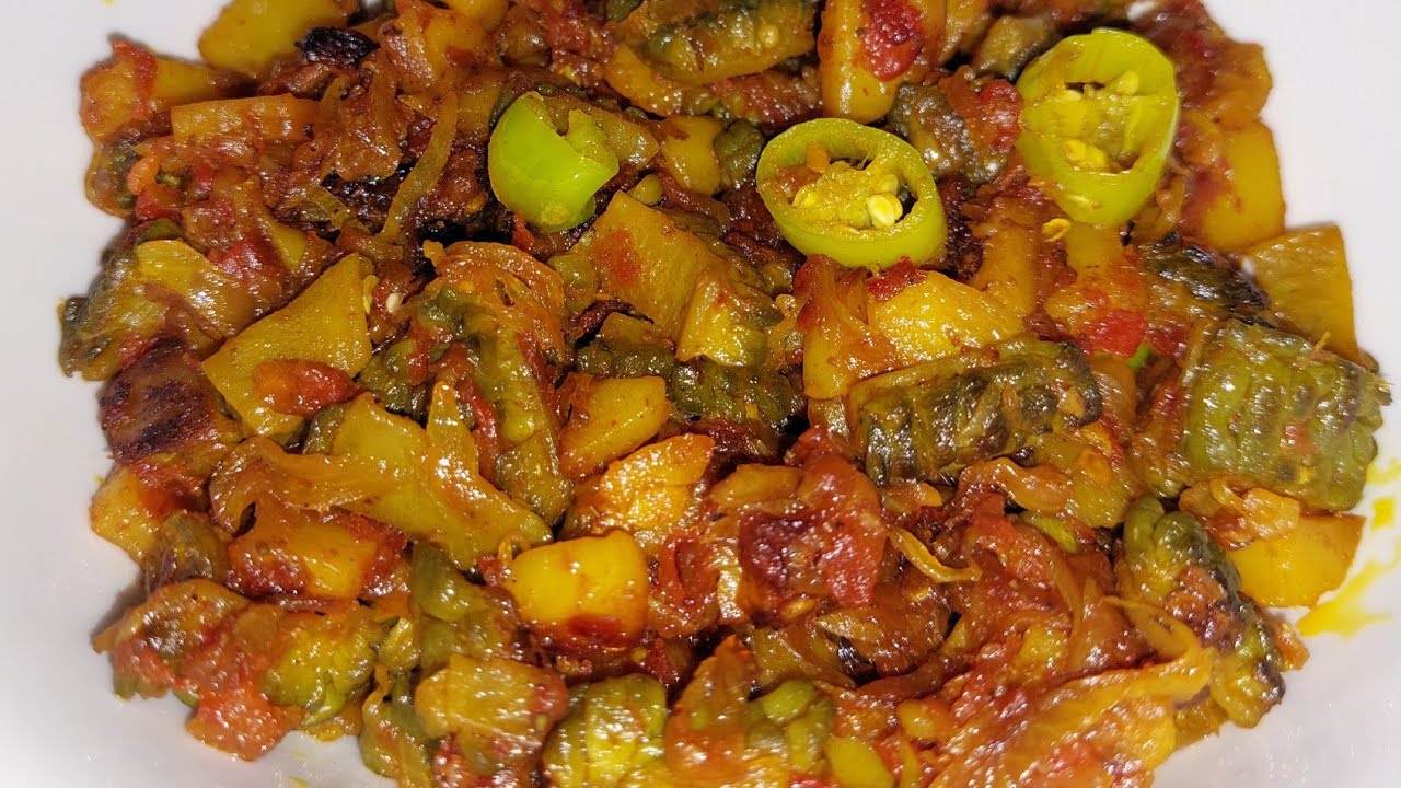 Raw Aloo Karela Sabzi | Easy & Healthy Desi Recipe | No Pre-Boiling Needed | Food Recipe Desi