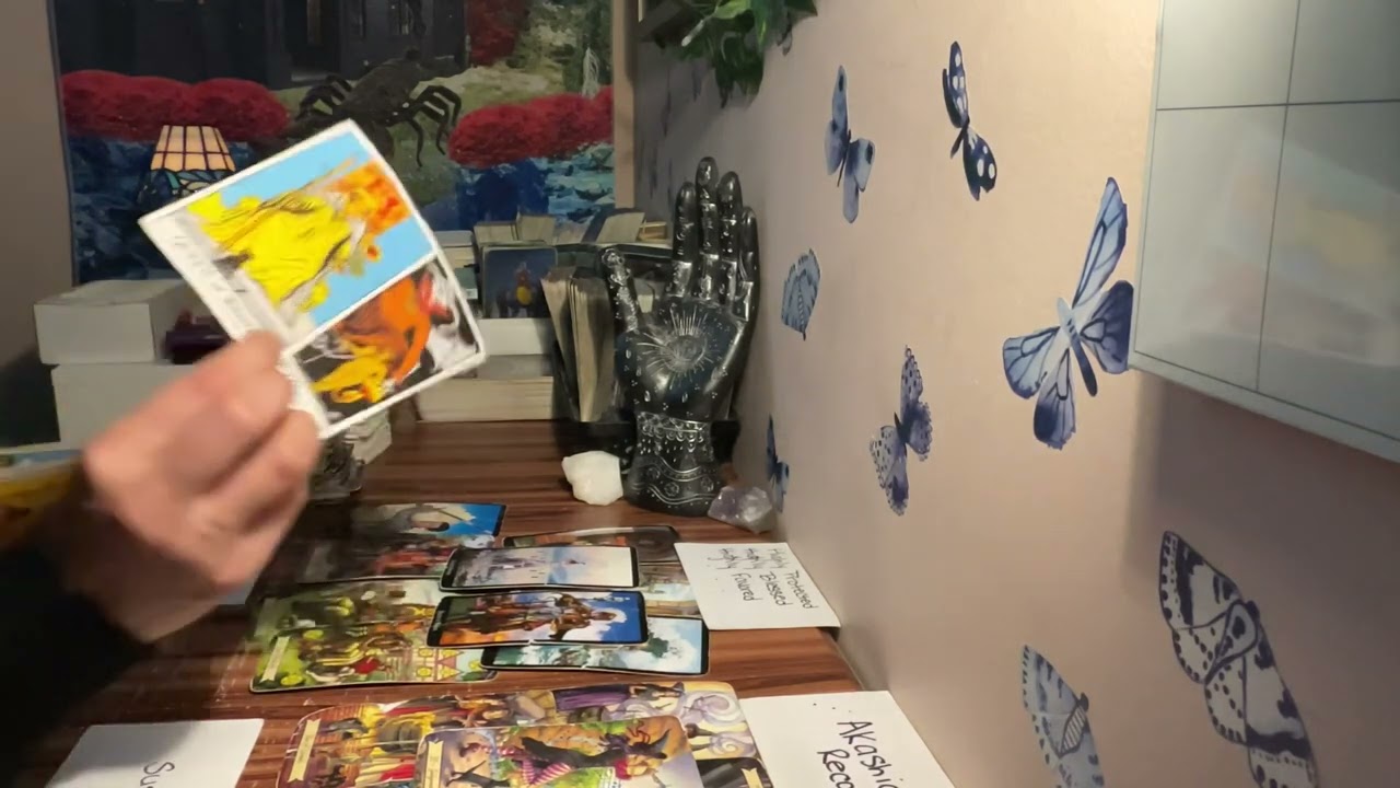 Scorpio♏️Obsessed With What U Have|Tapped Into Akashic Records|Money Spells To Control Your Finances