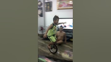 Minh Quang Minh Nhut -Nguoi hung ti hon