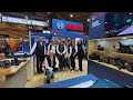 Lquipe bosch professional au salon eurobois 2024 avec petit copeau