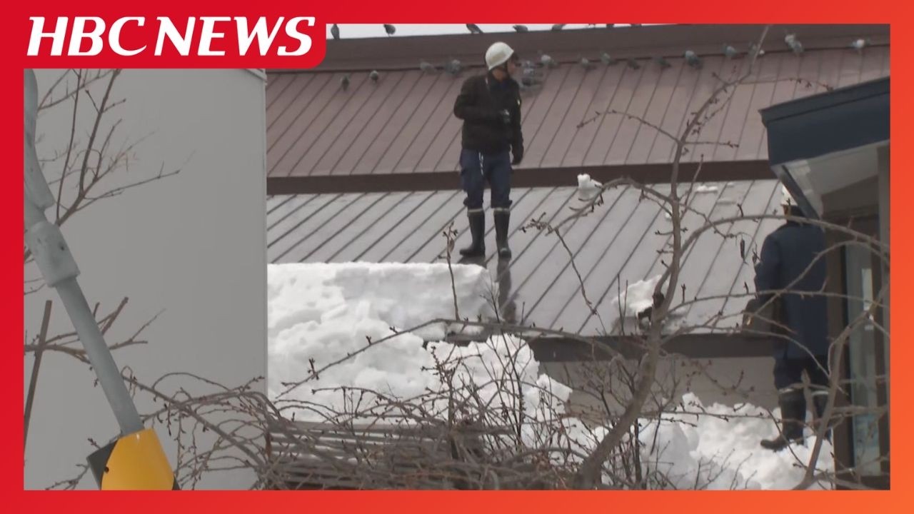 Three men buried alive in falling snow; one in his 60s unconscious